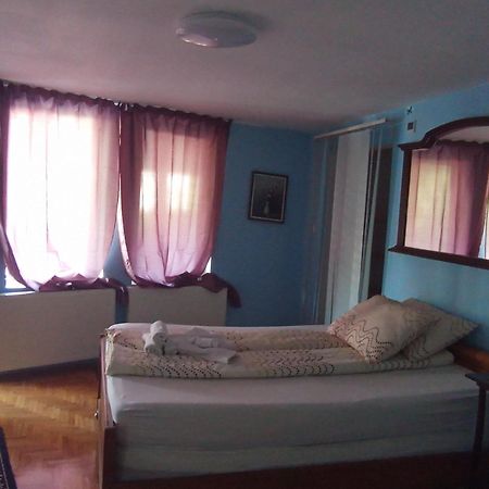 Casa Tudor トゥルダ エクステリア 写真