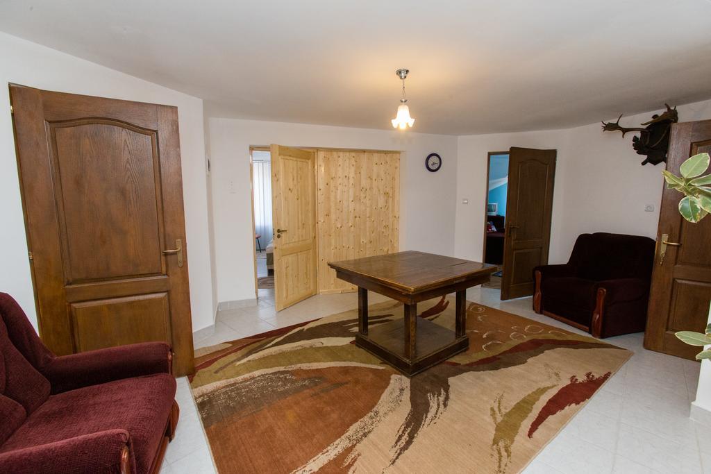 Casa Tudor トゥルダ 部屋 写真