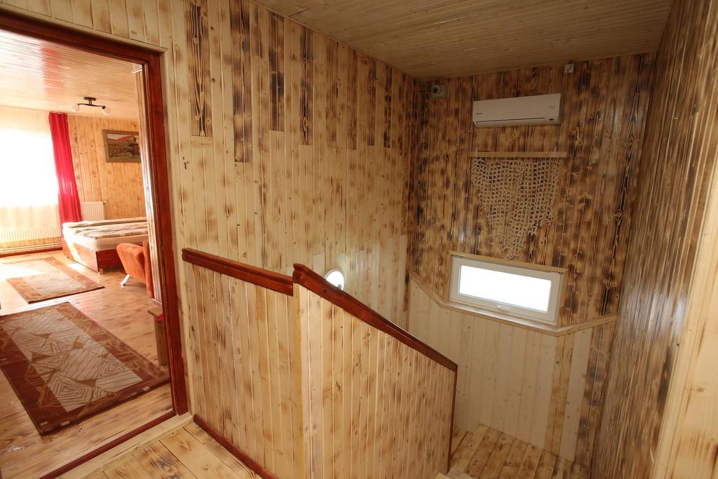 Casa Tudor トゥルダ エクステリア 写真